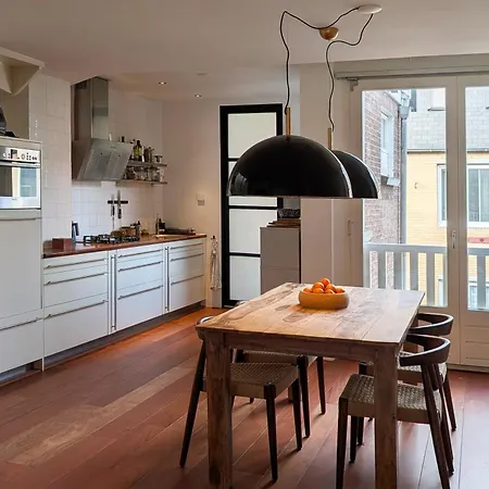 Charming With Roof Terrace