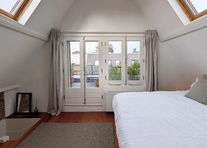 Charming With Roof Terrace