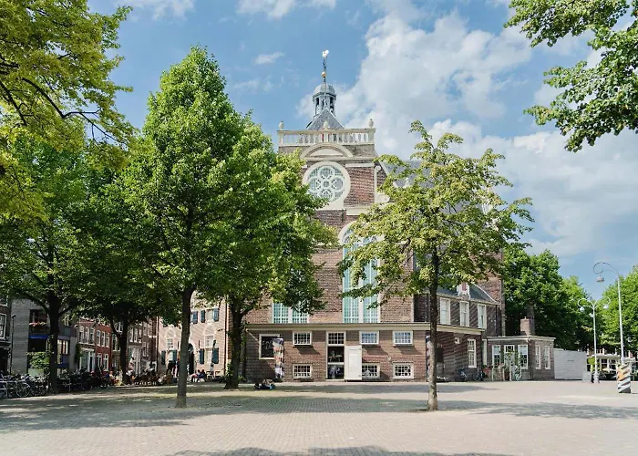 アパート Charming With Roof Terrace *