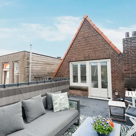 شقة Charming With Roof Terrace *